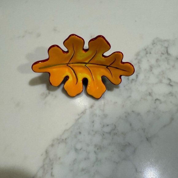 Nora Fleming Falling Leaf - Retired